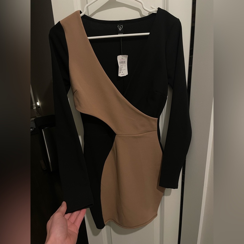 Brand New Windsor Bodycon Dress - Small